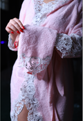 Peignoir rose dentelle