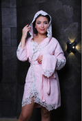 Peignoir rose dentelle