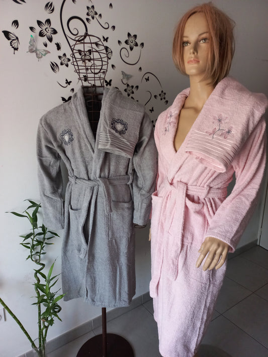 Coffret peignoir couple brodé